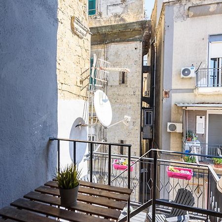 Апартаменти La Terrazzina Sul Porto Неаполь Екстер'єр фото